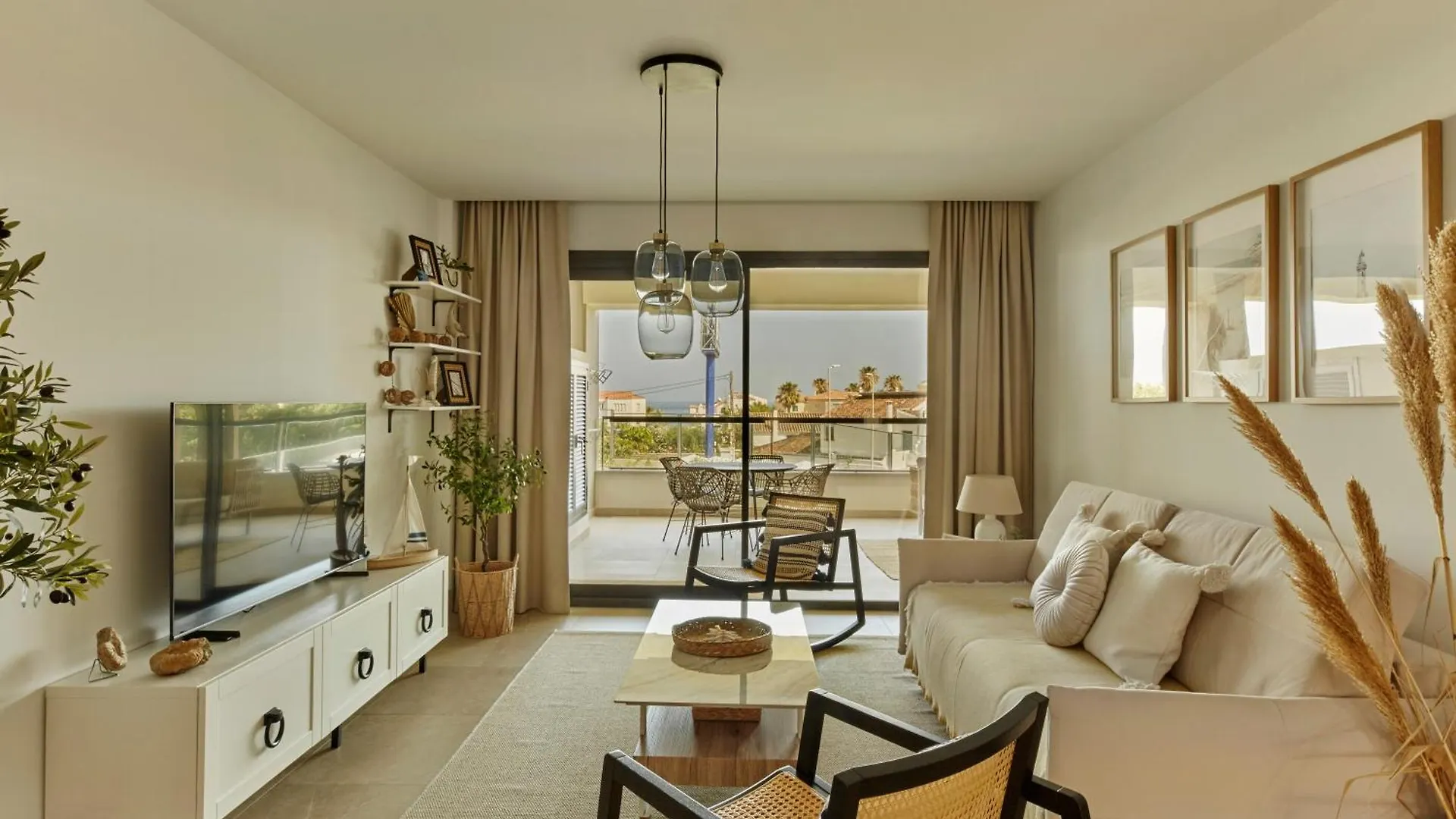 Coastal Elegance Retreat Lejlighed Casares
