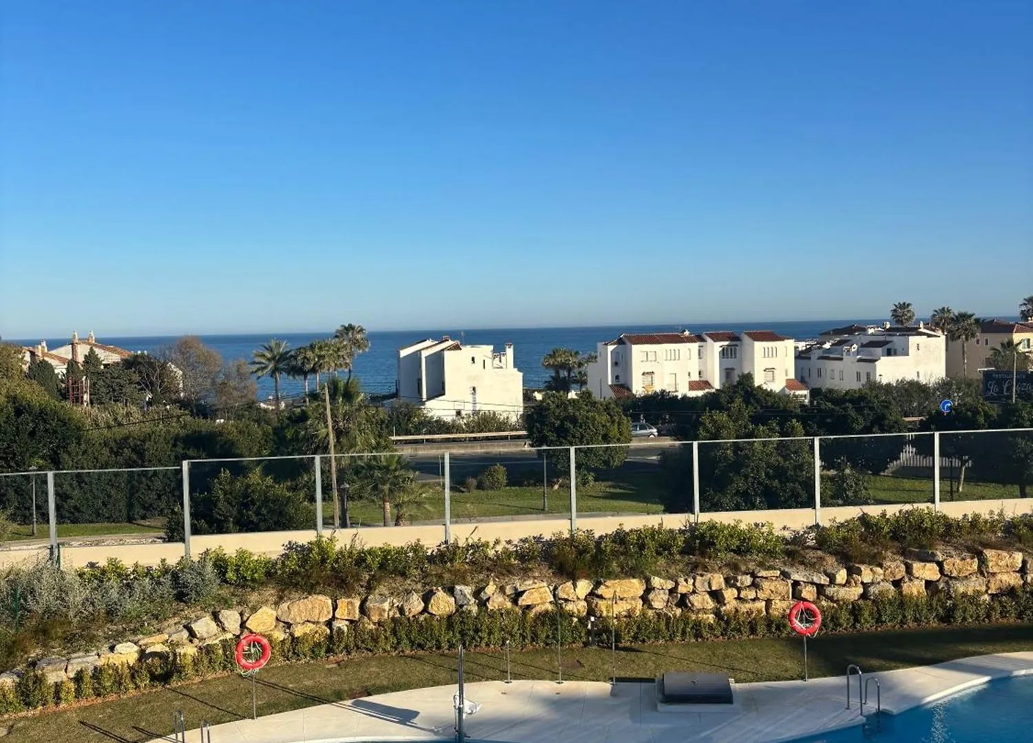 Coastal Elegance Retreat Daire Casares